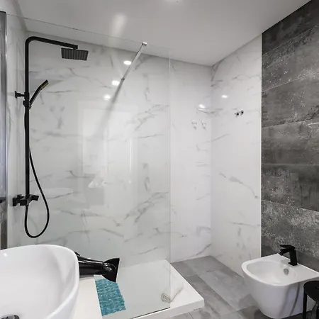 - By Smarthomes * 圣马蒂纽·杜·波特