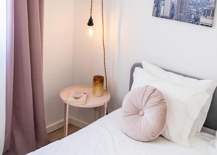 Apartman - By Smarthomes *